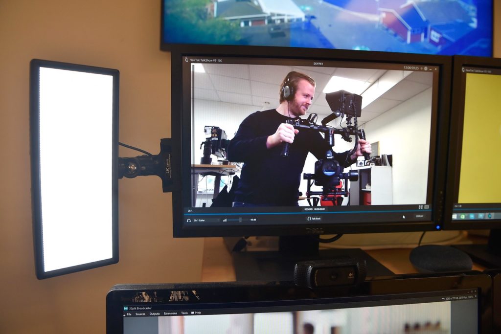 Daniel Lindau med en steadicam via skype